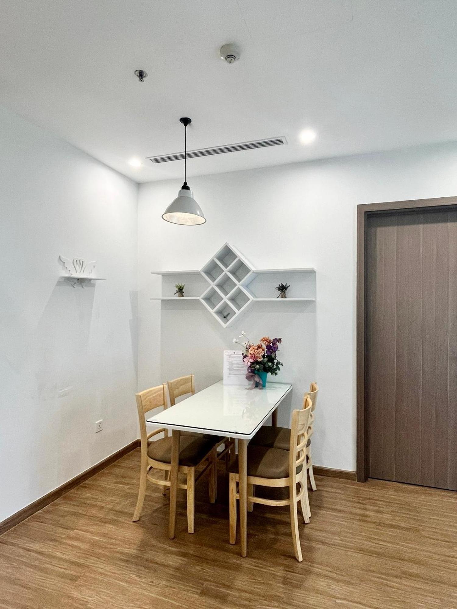 Serviced Apartment- 2bedroom Vinhomes Skylake Cau Giay Appartement